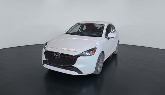Mazda • Mazda 2