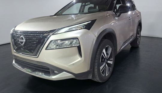 Nissan • X-Trail