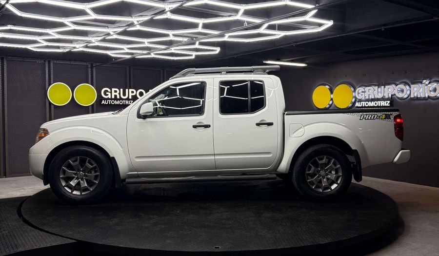 Nissan Frontier 4.0 PRO 4X CREW CAB AUTO Pickup 2020