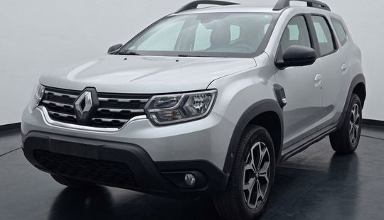 Renault • Duster