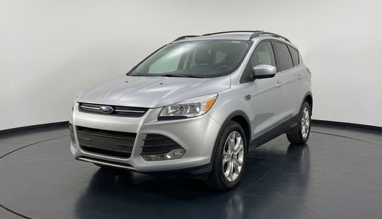 Ford • Escape