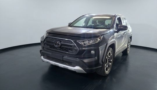Toyota • RAV4