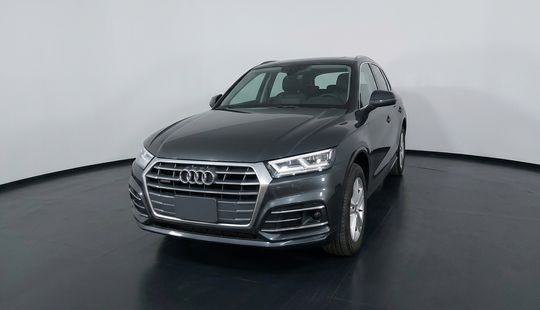 Audi • Q5