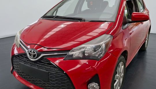Toyota • Yaris