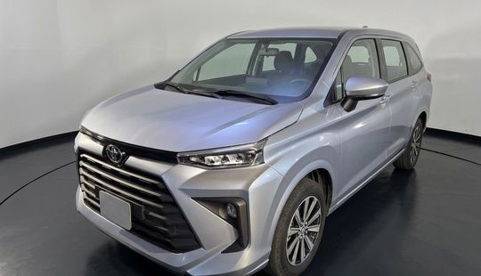 Toyota • Avanza