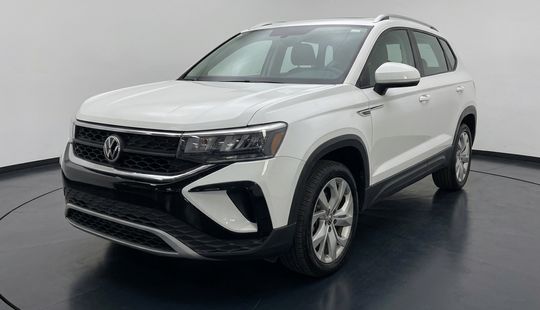 Volkswagen • Taos