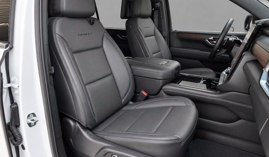 Gmc Yukon 6.2 DENALI A AUTO 4WD Suv 2025