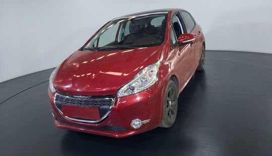 Peugeot • 208