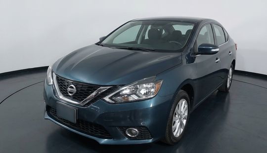 Nissan • Sentra