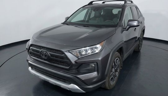 Toyota • RAV4
