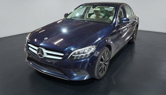 Mercedes Benz • Clase C