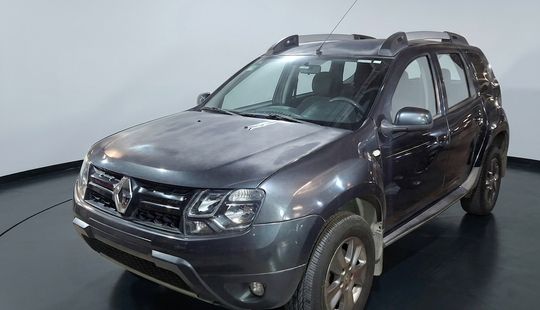 Renault • Duster