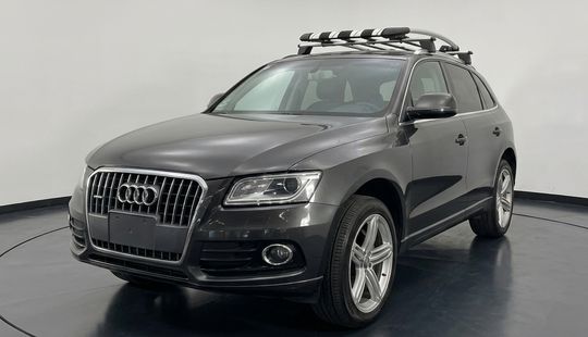 Audi • Q5