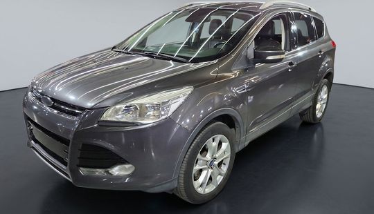 2016 • 120,969 km • Automático