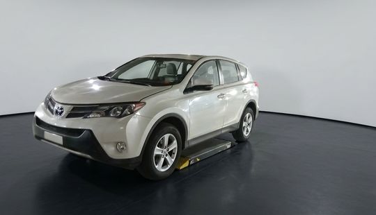 Toyota • RAV4