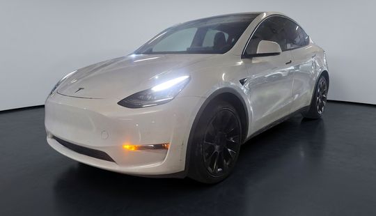 Tesla • Model Y