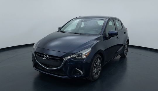 Mazda • Mazda 2