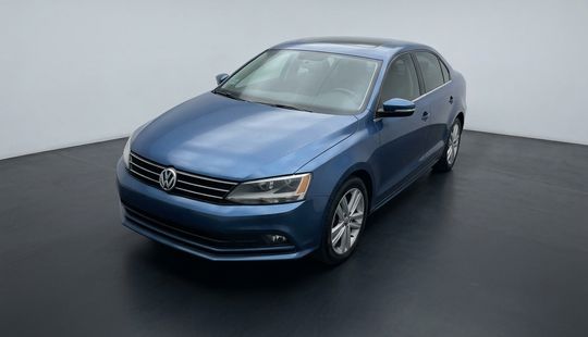 Volkswagen • Jetta
