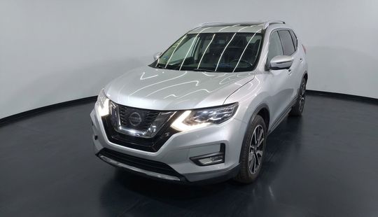 Nissan • X-Trail