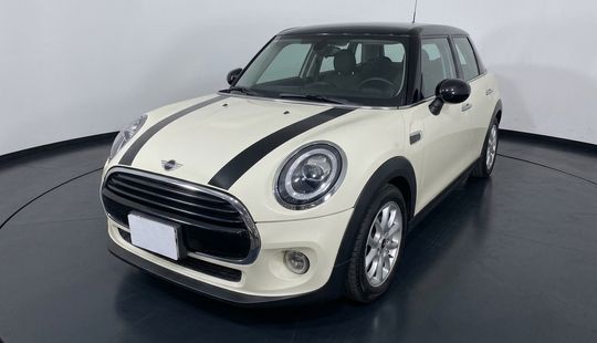 Mini • Cooper