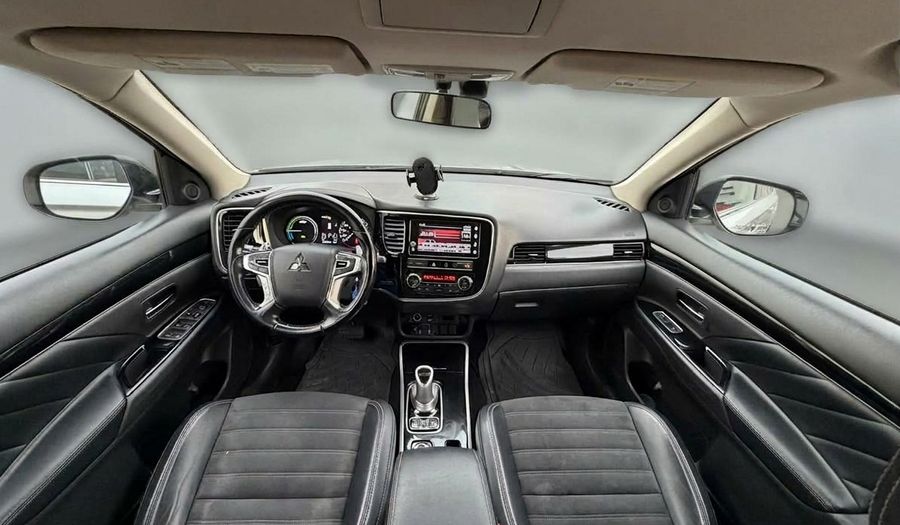 Mitsubishi Outlander 2.0 PHEV LIMITED AUTO 4WD Suv 2019