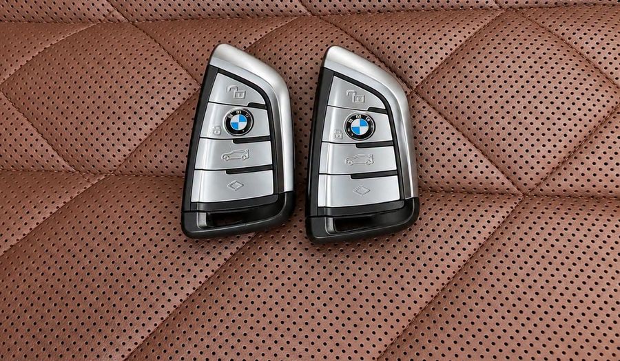 Bmw X5 4.4 M50I AUTO 4WD Suv 2023