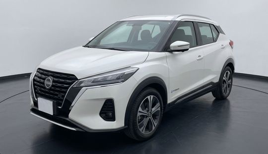 Nissan • Kicks Play