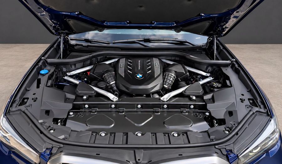 Bmw X5 4.4 M50I AUTO 4WD Suv 2023