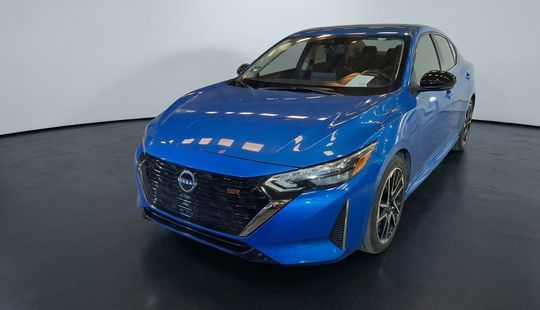Nissan • Sentra