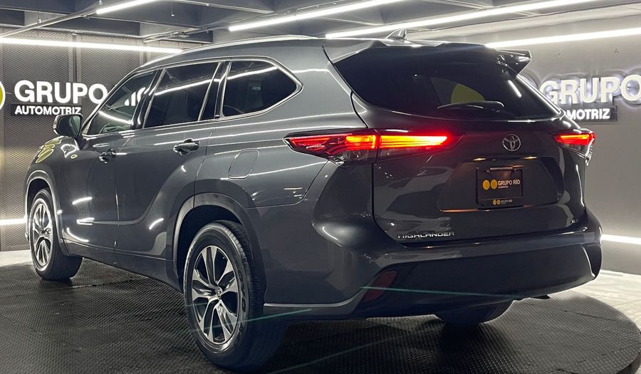 Toyota Highlander 3.5 XLE AUTO Suv 2020