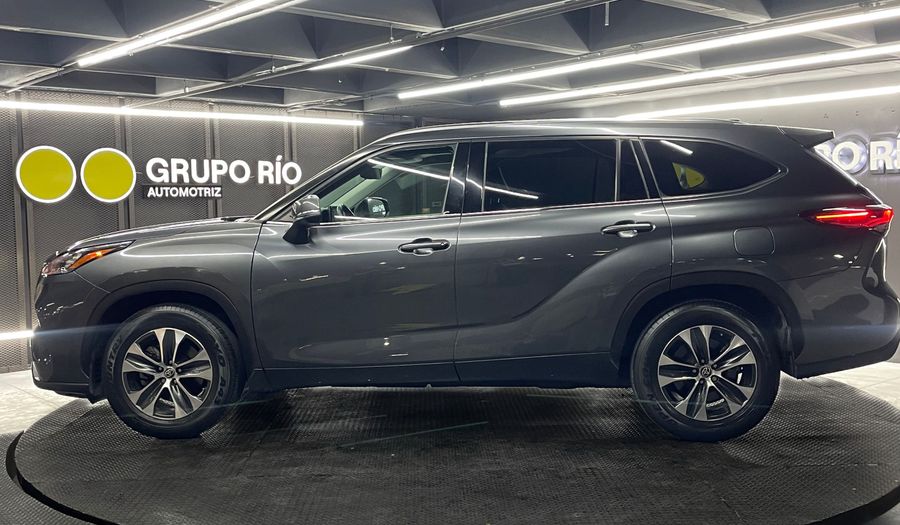 Toyota Highlander 3.5 XLE AUTO Suv 2020
