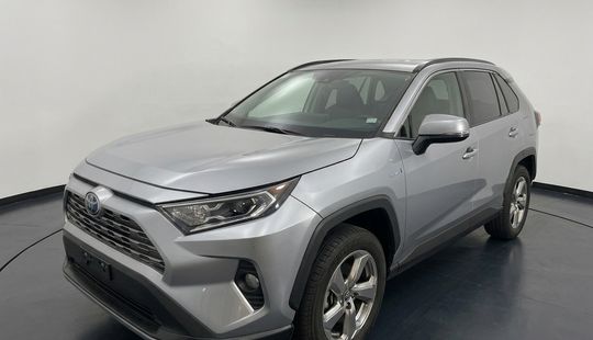 Toyota • RAV4