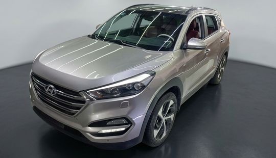 Hyundai • Tucson