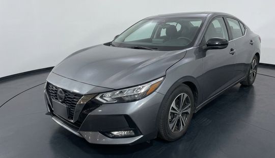 Nissan • Sentra