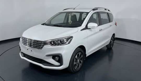Suzuki • Ertiga