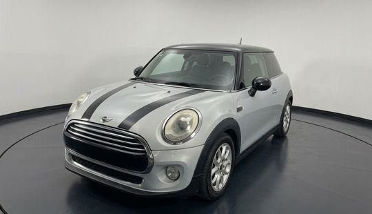 Mini • Cooper