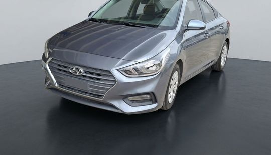 Hyundai • Accent