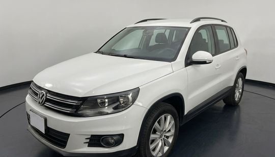 Volkswagen • Tiguan