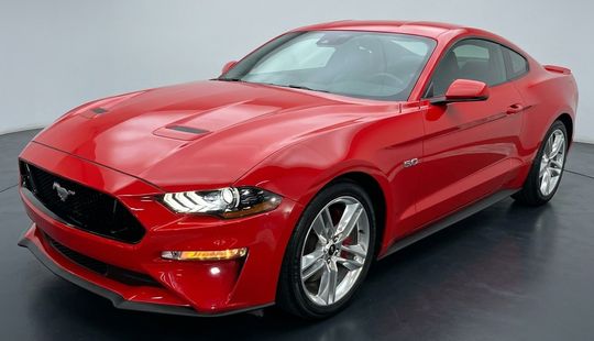 Ford • Mustang