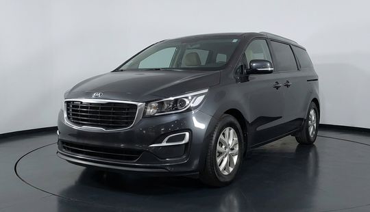 Kia • Sedona