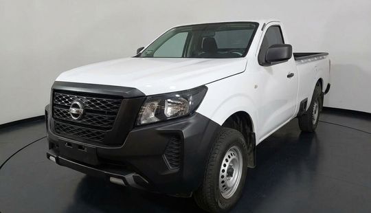 Nissan • NP300
