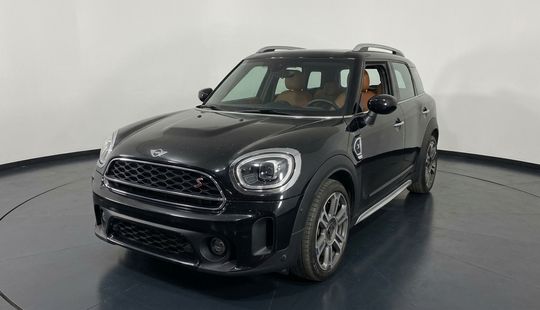 Mini • Countryman