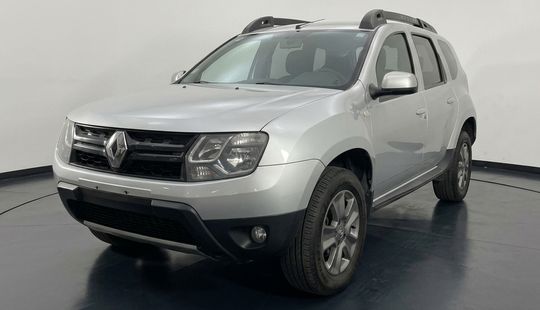 Renault • Duster