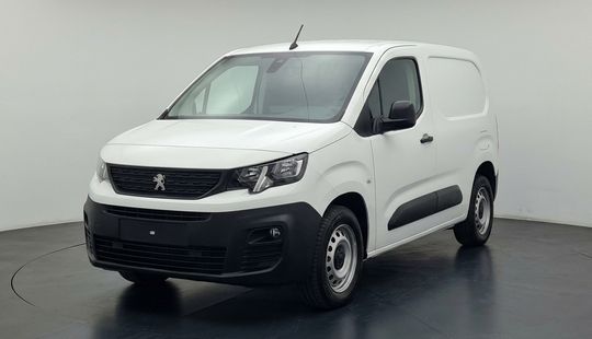Peugeot • Partner