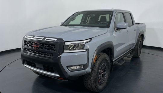 Nissan • Frontier