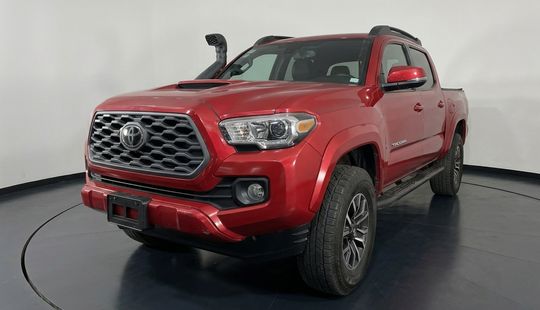 Toyota • Tacoma
