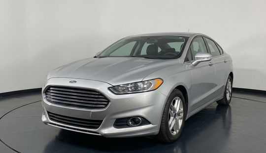 Ford • Fusion
