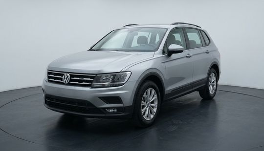 Volkswagen • Tiguan