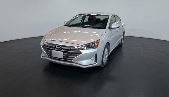 Hyundai • Elantra