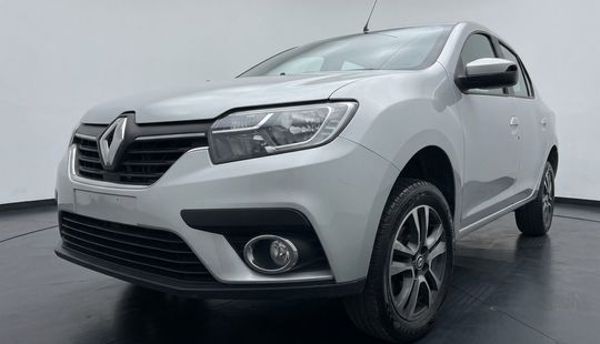 Renault • Logan